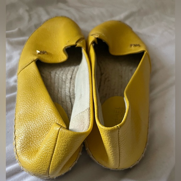 Michael Kors NWOT "Kendrick" Slip-On
Espadrilles. - Picture 5 of 5